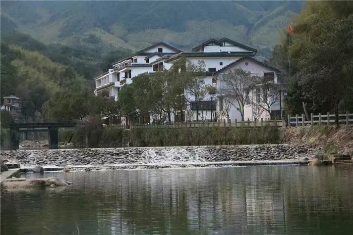 09.jpg