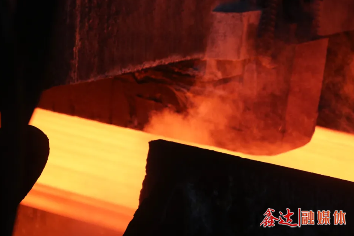 極致降本丨軋鋼總廠高壓水除鱗控制系統(tǒng)改善，推動降本增效綠色發(fā)展！